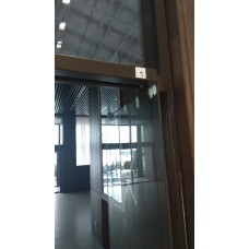 Видео с объекта Монтаж автоматической двери DORMAKABA Объект Б. О. Лужки Клаб